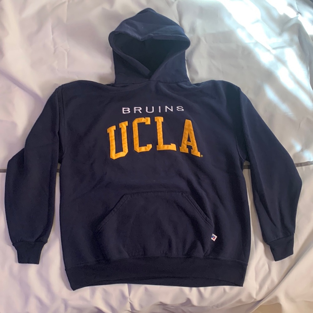 Vintage College Wear: UCLA Bruins hoodie Size XL